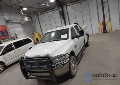 2018 Ram 2500 Tradesman 4X4 8' Box from USA, damaged, VIN 3C6UR5HJ2JG379475